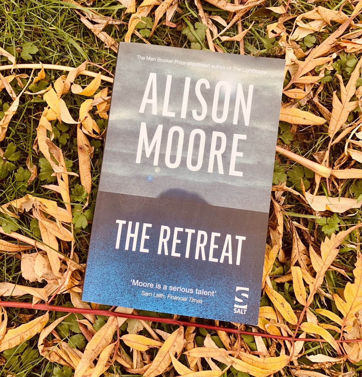 First up is a copy of @alimooreauthor’s #TheRetreat, coming 15 November from @saltpublishing. I’m on the #BlogTour for this & have already started it - it’s delightfully unsettling. A perfect autumnal read. Thanks @RichardsonHelen for my copy!