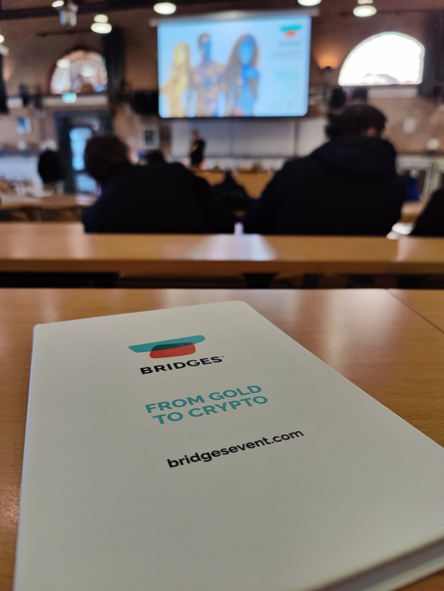 zidagar's tweet photo. From gold to crypto - Bridges Festival in Venice 🤟 #bcademy #satoshidesign #bitcoin https://t.co/5khwevBFz0