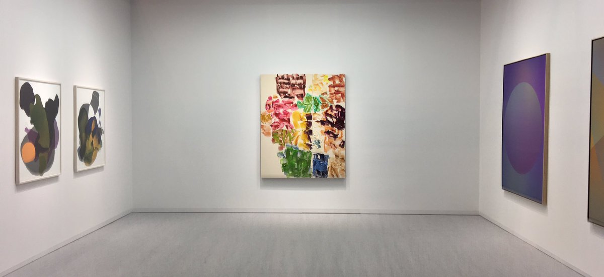 京都で明日7日まで開催中のACK、勝手に選ぶベストブース賞は、Takuro Someya Contemporary Art とUstream Gallery, Amsterdamのブースに決定！センターに岡崎乾二郎を据えて右にラファエル・ローゼンタール、左にハーム・ファン・デン・ドーペル。
