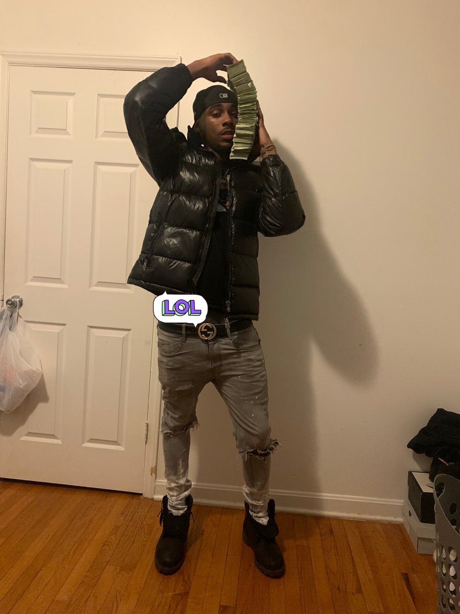 eglizzy2x's tweet photo. MISSING MY DAWGS 💜
#FREEDEMBOYZZZ
#LONGLIVEKINGSAVAGE
#YOUNGESTEASTSIDELANDLORD https://t.co/TjNZjUZPJk