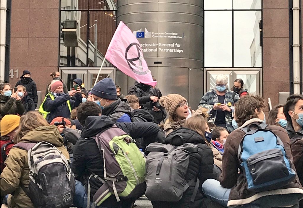 Extinction Rebellion Belgium tweet media