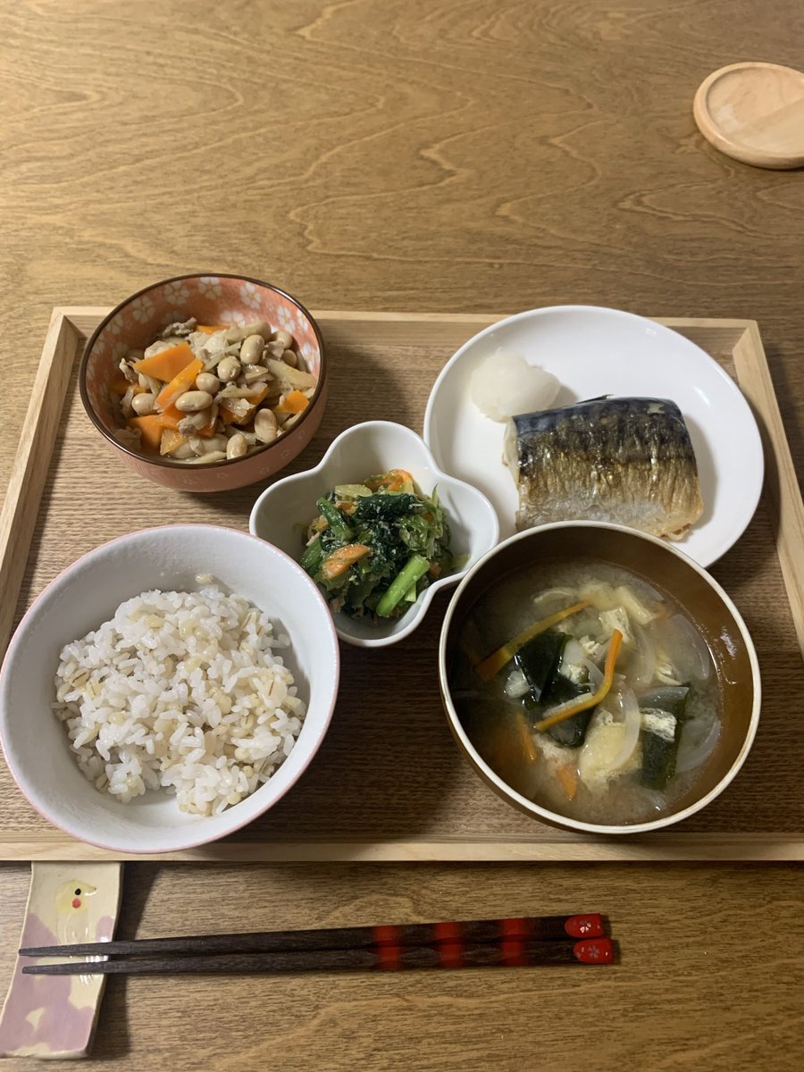 Em_0629's tweet photo. 最近の晩ごはん https://t.co/LwmyLBJTbc