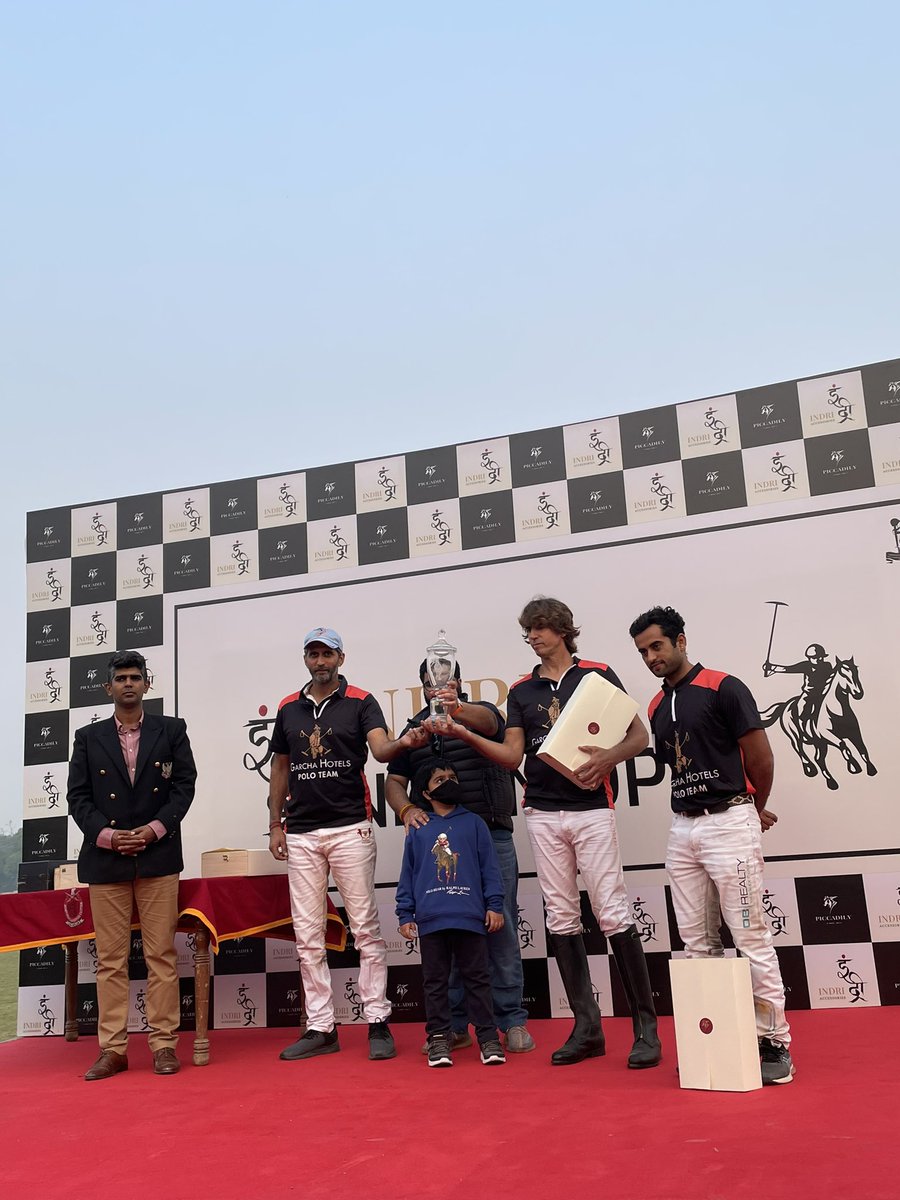 NewsX's tweet photo. #IndriIndianOpen | A gripping Subsidiary final ends with the Garcha Group winning with 5 goals against 4 by Sona Polo 
.
.
.
#IndianPolo #Polo #piccadilly #GarchaGroup #SonaPolo #JaipurPoloGround https://t.co/UQsxYSr04L