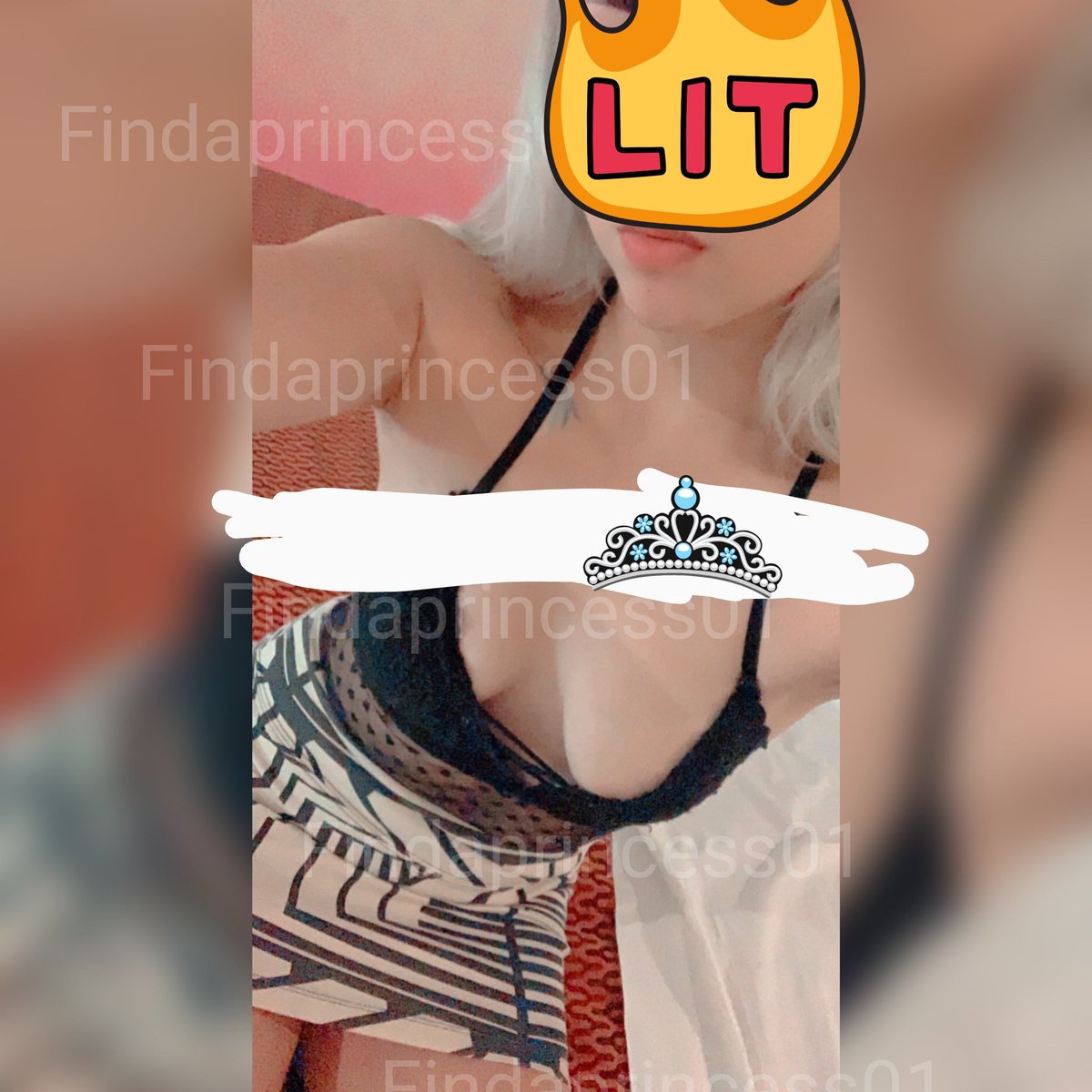 Findaprincess01's tweet photo. Quien no desearía ver todo el rico 🤤🔥 contenido que tiene nuestra princesa ✨👑 Melanie 👑✨ disfruta de lo rica que se ve nuestra princesa ya disponible en nuestro DM y WhatsApp 💸❤️
#findaprincess #ViernesSinCalzon #PetitePrincess #tetaspequeñas https://t.co/m97NkMj4e1