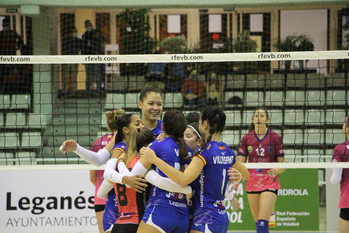 VoleibolLeganes's tweet photo. ¡HOY HAY PARTIDO!
¡SOCUÉLLAMOS, ALLÁ VAMOS!

🏆 #LigaIberdrola
🏐 Jornada 6
🆚 @voleykiele
📆 Sábado 6 de noviembre
⏰ 18:00
🏟 Pabellón Gran Gaby
📺 @CMM_Play

#VamosLega 🏐💙💪🏽 https://t.co/JsRC3N2P5X