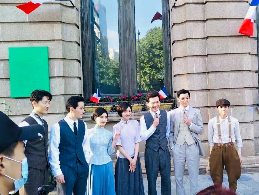 wenella_subs's tweet photo. Nov 6 Weibo: #ZhuYilong &amp; #BaiYu on the set of 1921 #朱一龍 #朱一龙 #白宇 © Weibo 那就叫修改昵称吧 https://t.co/Cw1uRd2UDO
