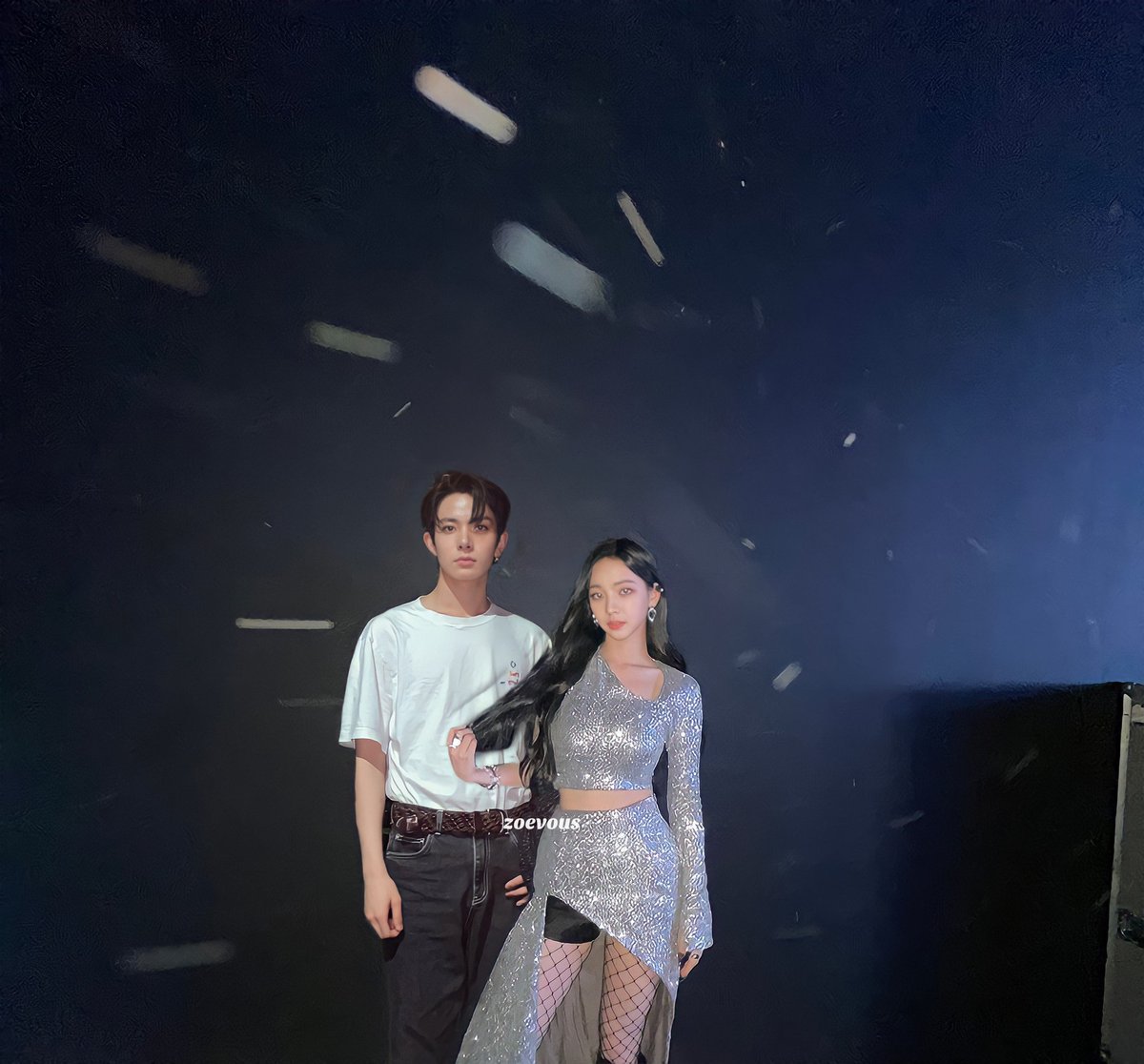 zoevous's tweet photo. #DDEUNGROMI - #HEERINA cowonya nyamperin pas syuting mv https://t.co/dBjVGol4Ki