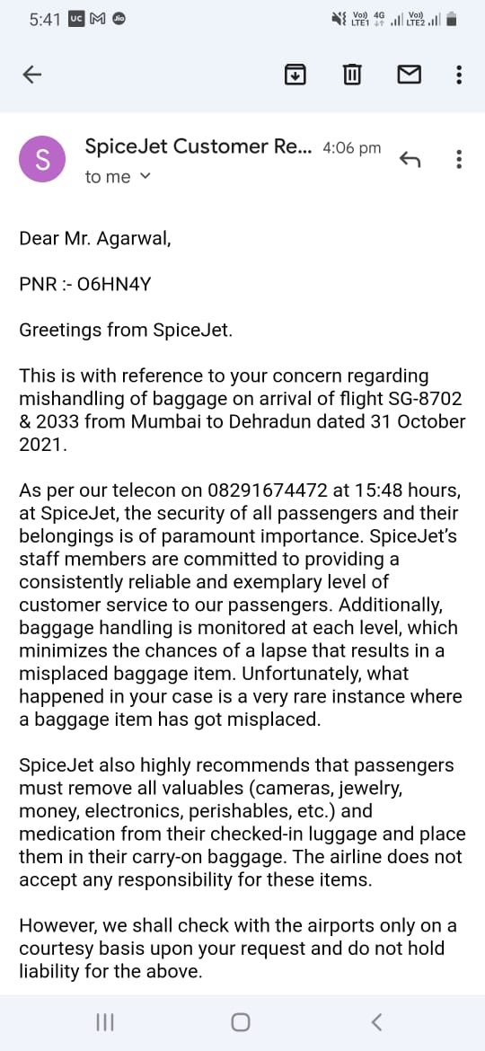 We give luggage thinking it’s safe and such response from SpiceJet. Who is responsible -let me know ???my stuff missing . Such bad service and such response <a href="/flyspicejet/">SpiceJet</a> <a href="/AjaySingh_SG/">Ajay Singh</a> <a href="/DGCAIndia/">DGCA</a> <a href="/JM_Scindia/">Jyotiraditya M. Scindia</a>