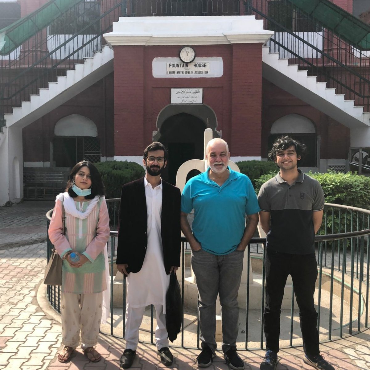 NGOSatoon's tweet photo. Our team at Satoon visited the Fountain House to discuss future collaboration with the Mental Health department to focus on the mental wellbeing of juvenile prisoners.

We are also thankful to Dr. Shahid Zia for his hospitality and extremely valuable insight on our project. https://t.co/W3mlGqWB1e