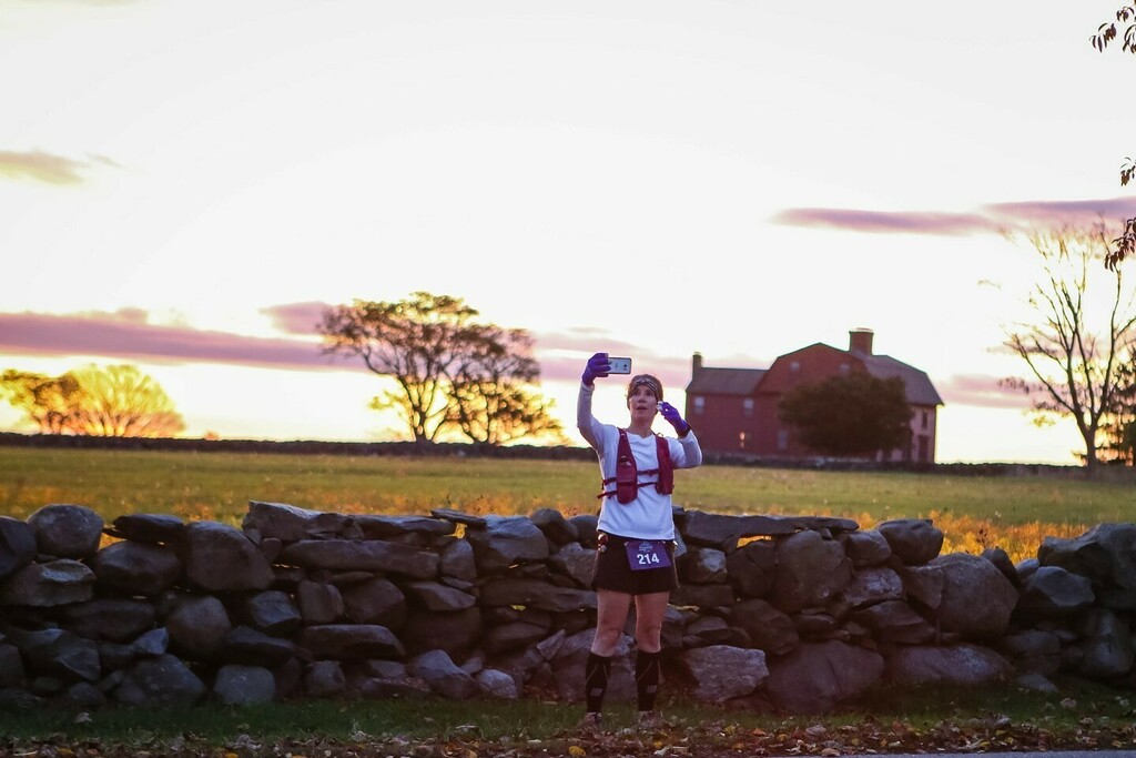 RaceTheRhode's tweet photo. Daylight Savings Time ends tonight. So for all your early morning runners, you'll have some extra light on your sunrise runs - be safe out there!
#optoutside
#RhodeRaces #RhodeRacesRI #RaceTheRhode
#Run401 #Runthe401 https://t.co/whI8rqaJMi https://t.co/J43kxIkqms