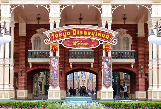 ディズニーランド混雑予想22年末年始いつ空いてる 入場者数や入場制限どうなる 動画ジャパン