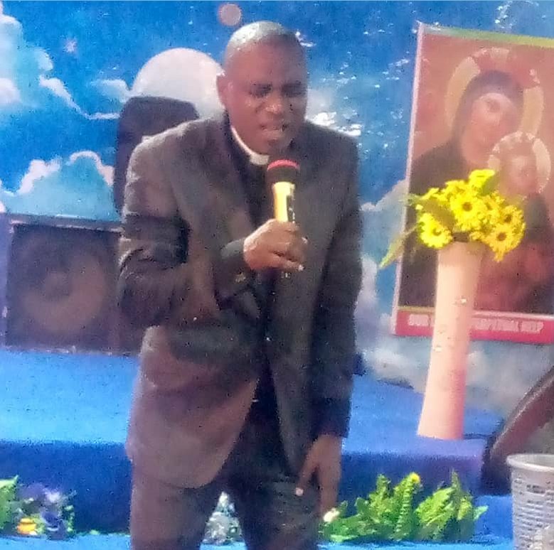 IGNewman's tweet image. Prayer point: Any spirit of incubus or succubus tormenting my life, let's go to the Mountaintop. Die by fire.
Ministering:Fr Emmanuel Nwachukwu 
#EvangIGNewman 
#GodCannotLie
#MountaintopPrayer 
#2021InternationalConference
#2021AngelicAnnouncement