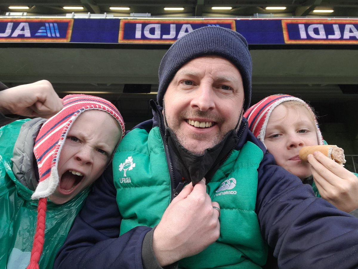 juice1982's tweet photo. Great way to spend a Saturday #irelandvjapan https://t.co/Q0qSK8V4qA
