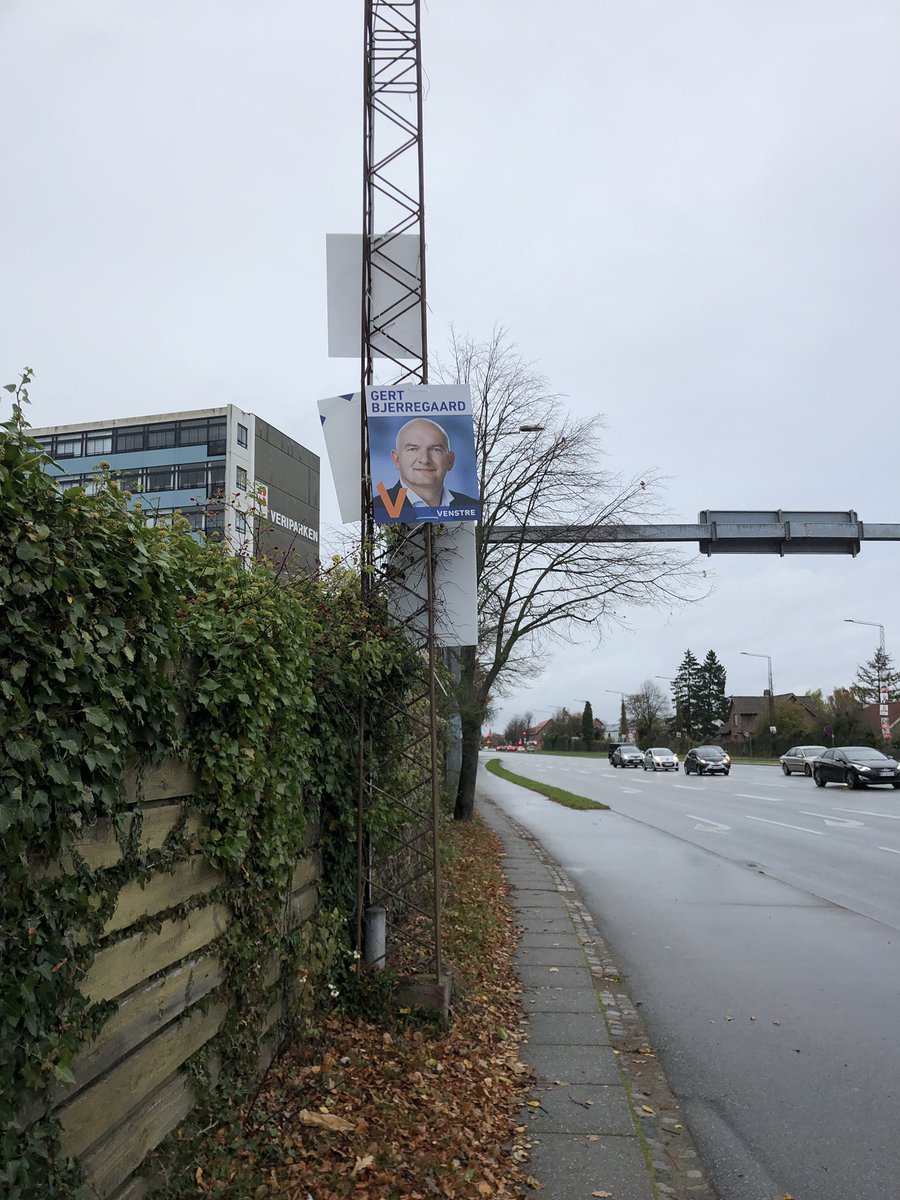 thatotherone's tweet photo. Why is @daraobriain running in the danish municipal election as a right wing politician? https://t.co/3wYloLR9yp