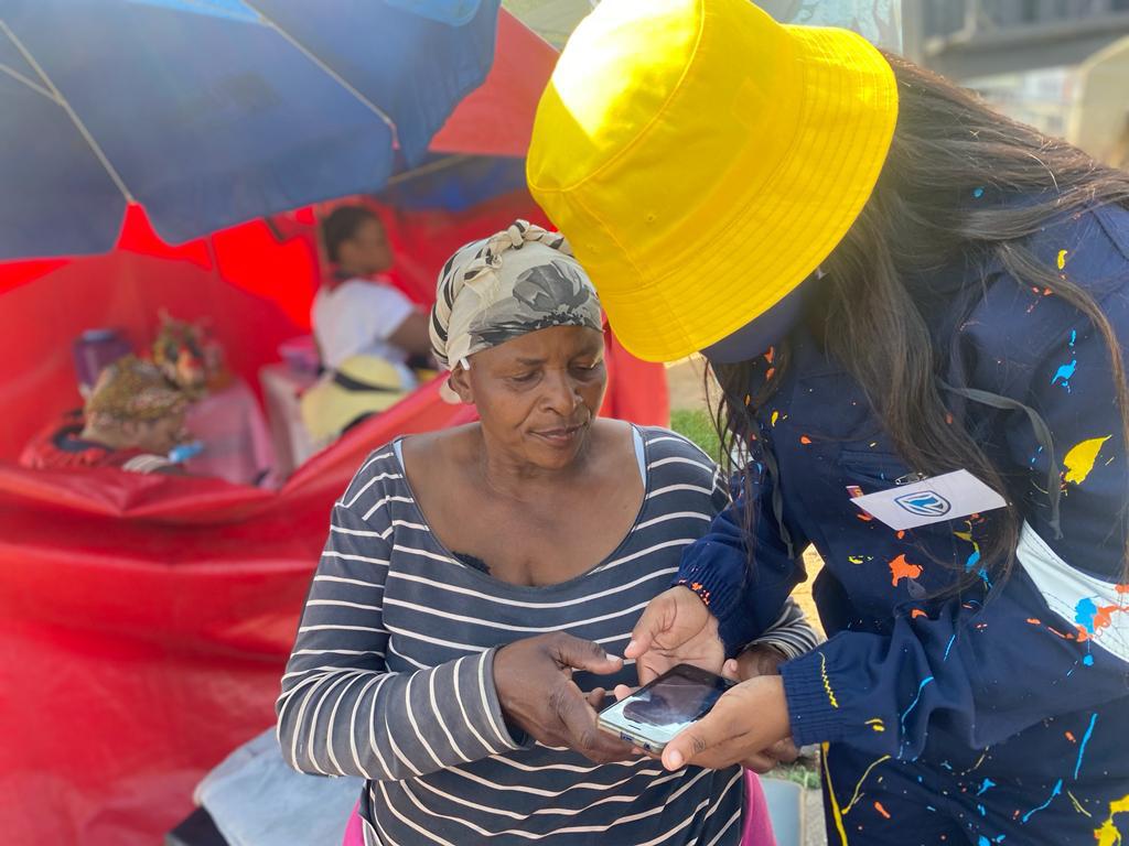 StandardBankZA's tweet photo. Mzansi we were outside 🥳  Did you catch us in the streets? 
Stand to win BIG by using *120*2345# or our online banking 🤳. 
One of you could WIN LESS WORRIES FOR A YEAR between:
🎉 airtime
🎉 data
🎉 electricity to the value of R100K!
#ItCanBe #LessWorries #HowAboutNow https://t.co/SZVEnqvM1C