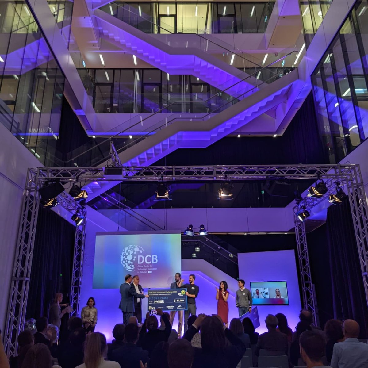heymeala's tweet photo. meala won the 2nd place! The @dc_berne started an open innovation challenge a few month ago and last week was the final pitch day. 2nd place out of 72 international projects is a huge win for meala and the community. 

Credit: Sandra Blaser https://t.co/AO3QnY5OQg