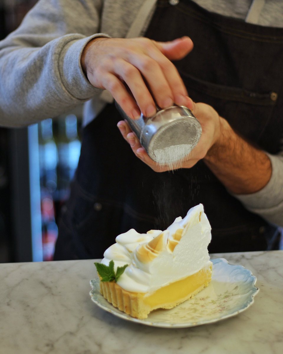 TheNothingLab's tweet photo. El #LemonPie de nuestro nuevo cliente #bristolgastropub, no te dejará indiferente...
#TheNothingLab https://t.co/EDMO4YED0V