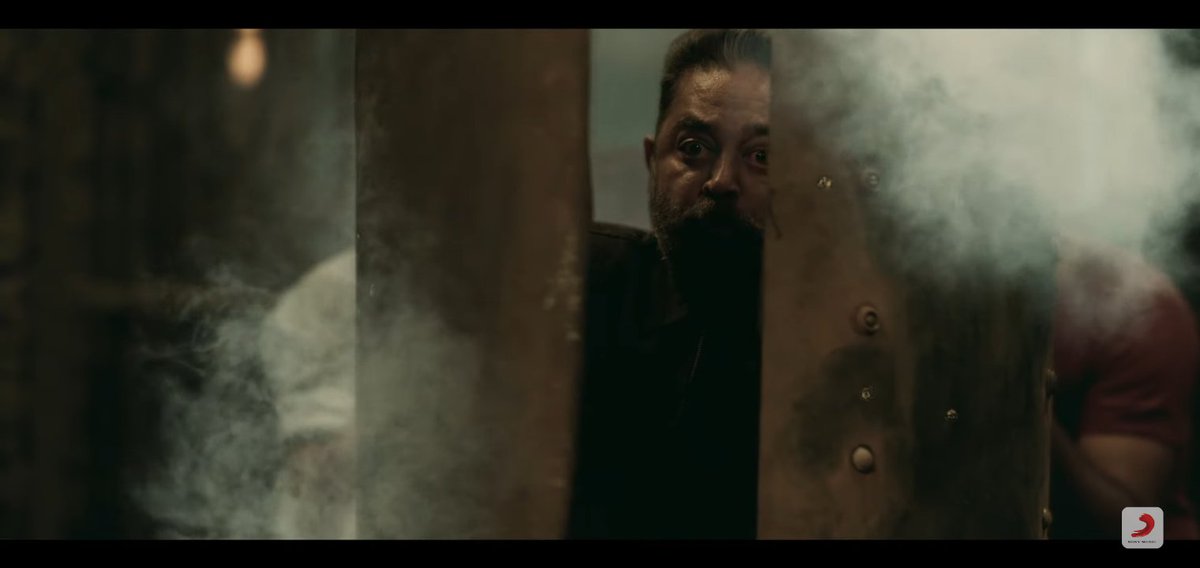 shivani_45D's tweet photo. Here's The #VikramFirstGlimpse
https://t.co/ckNKGRbrzU
Happy Birthday @ikamalhaasan Sir..
#Vikram #VikramGlimpse
#HBDKamalHaasan #Vikram_April2022 https://t.co/Y8BDuO3nv7