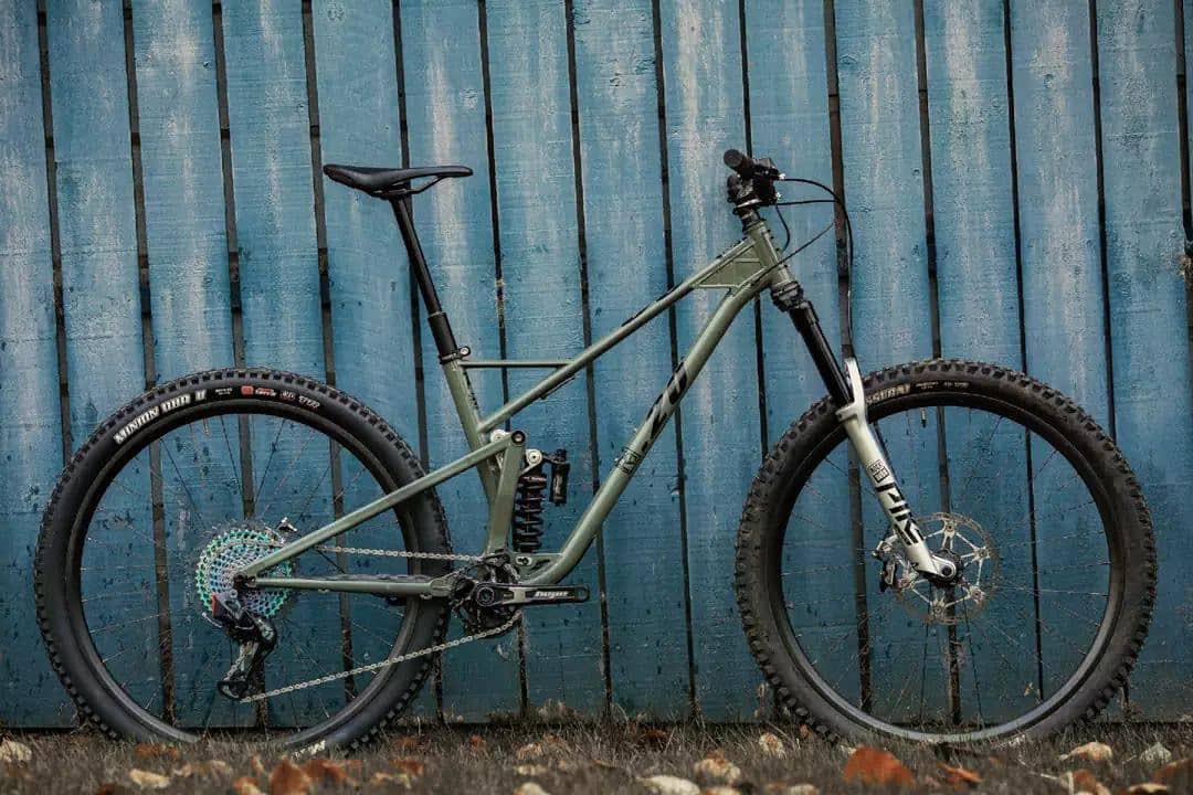 steelisrealmtb's tweet photo. It's really hard to make a steel FS look any different to what is already on the market, there is only so many times you can reinvent the wheel. I think Ra Bikes have made one of them reinventions🔥
#steelisreal #steelisrealmtb #enduro #enduromtb #mtblove #ukmtb #rabikes #ra https://t.co/Fjluj9jS68