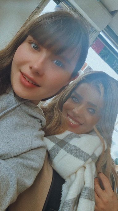 Hello mes loulous !!! Allez vite vous abonnez &agrave; la belle @Ciara_Riviera !!!  Plein de nouveaut&eacute;s vont<a href="/tag/mlrgirls"class="tags"><span>#mlrgirls</span></a>