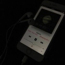 Parich_xxn's tweet photo. 🎼🖤📷 https://t.co/DdXuMs0d2F