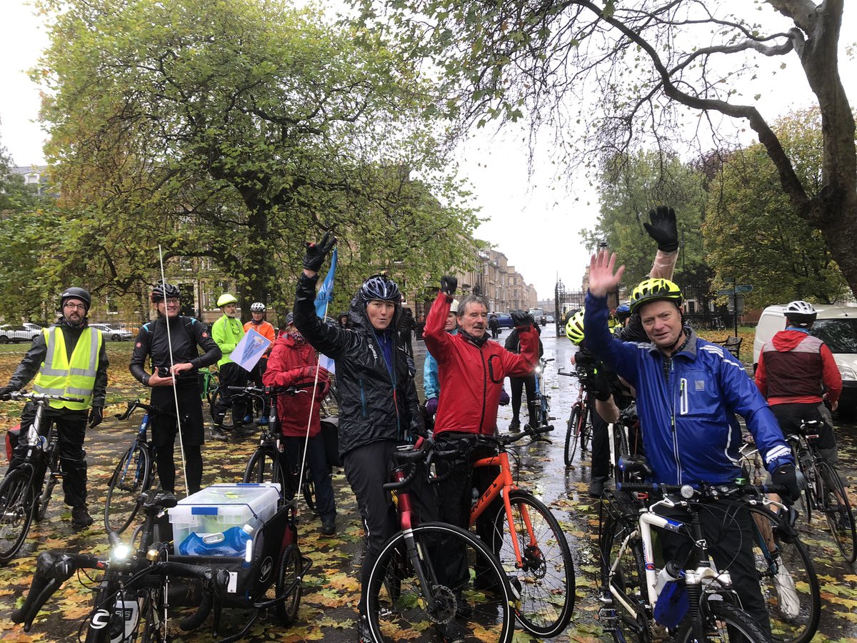 Great to join @CyclingUKScot and @GoBikeGlasgow and others in Glasgow today for the huge climate rally.