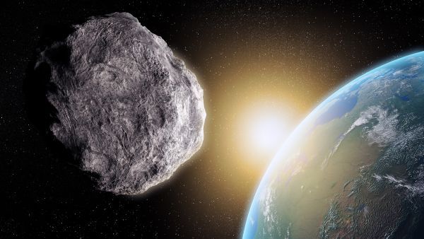 SPACE.com tweet media