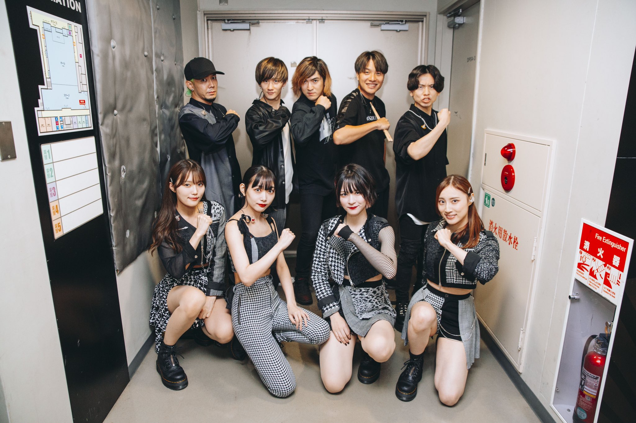 FDgwqlzaMAAYVyl?format=jpg&name=large