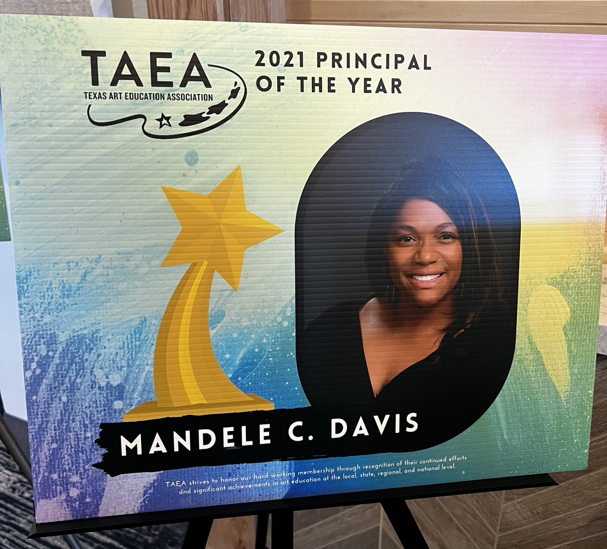 Mandelé C. Davis tweet media