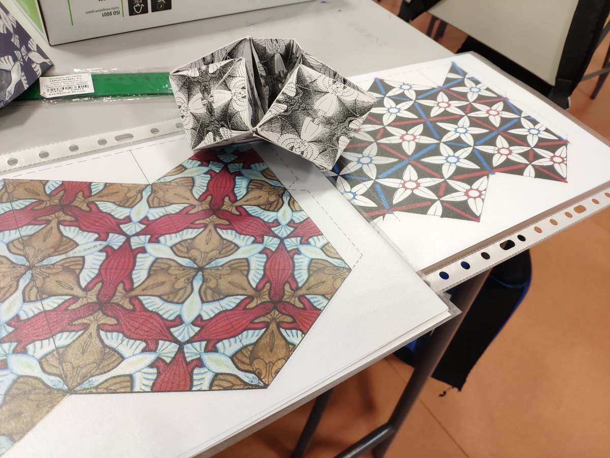 CREE_CYL's tweet photo. ¡Cuánta creatividad en Ávila! Podéis ver los talleres de  “Robótica” “Palabras en lata” y Matemáticas. Gracias al súper profesorado de CyL y al @iesarangurenav @educacyl #ProgramaExtracurricularAACC https://t.co/WOekMucOgn