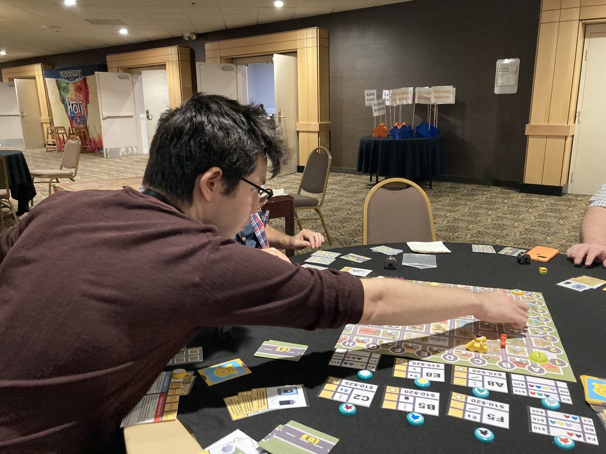 TokenGaymer's tweet photo. Always nice to get in-person playtests of Curbside! #taxigame #pickupdeliver #programableaction #routebuilding #games #gaymer #tabletopgames #gamedesigner #tabletopgamedesign #playtesting #cusecon https://t.co/83FHELhHQs