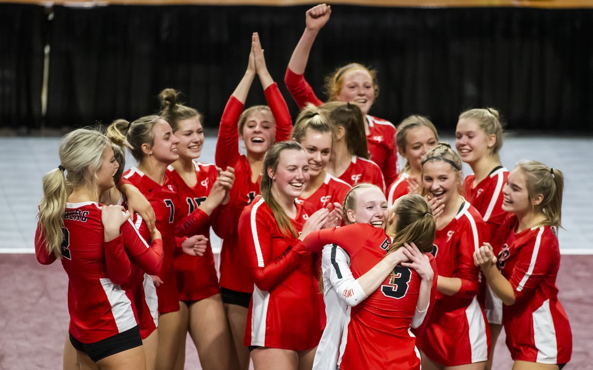 alinkphoto's tweet photo. https://t.co/jLeIRgZIwI <<< Photos: @cfbomber_vb tops @ZMCougarVB 3-0 in the Section 1AA championship for a trip to state! https://t.co/Nth3PIdjTh