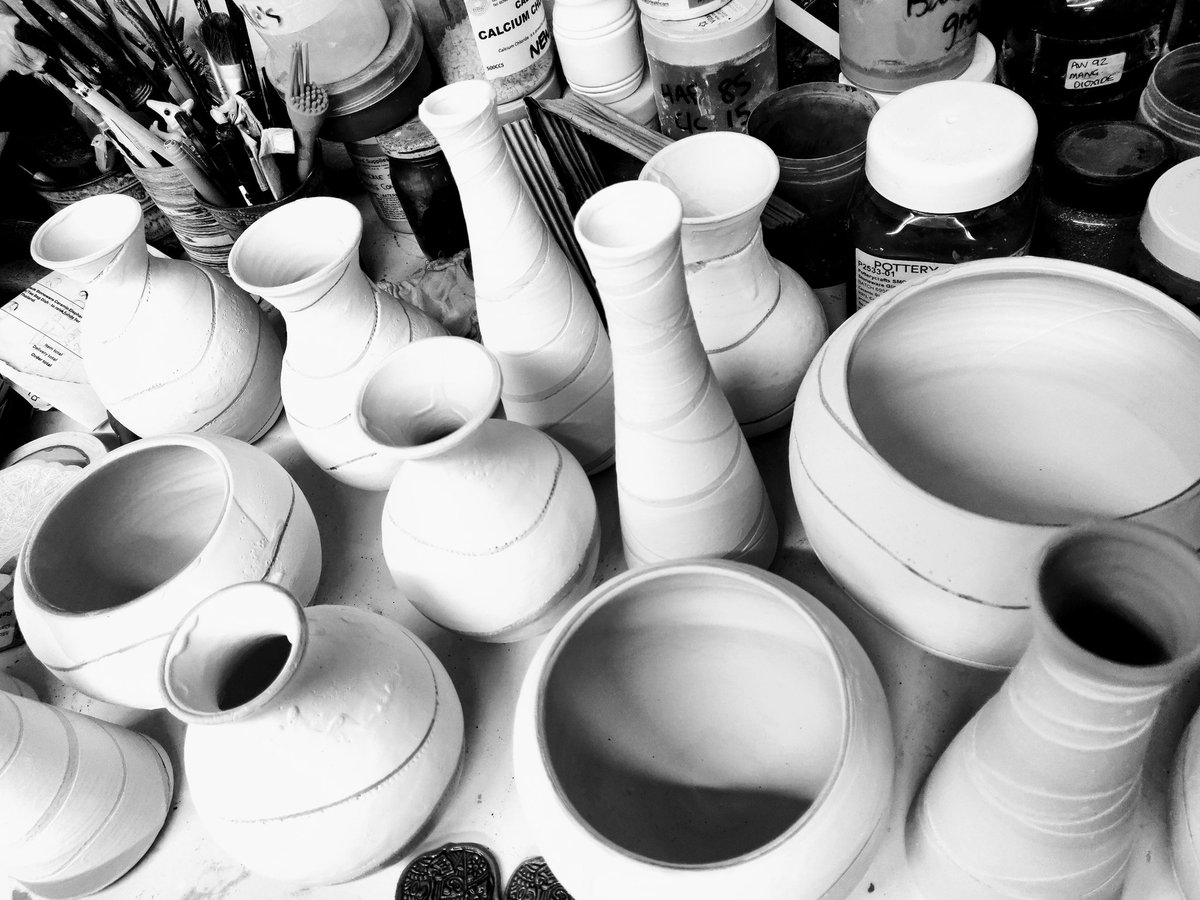 #weatherwatching ready for #raku firing #spacepots next week 🤞🤞🤞 getting ready for #NorfolkContemporaryCraftsSociety #Inspired2021 at #thehostry <a href="/Nrw_Cathedral/">Norwich Cathedral</a> December 6th- 19th