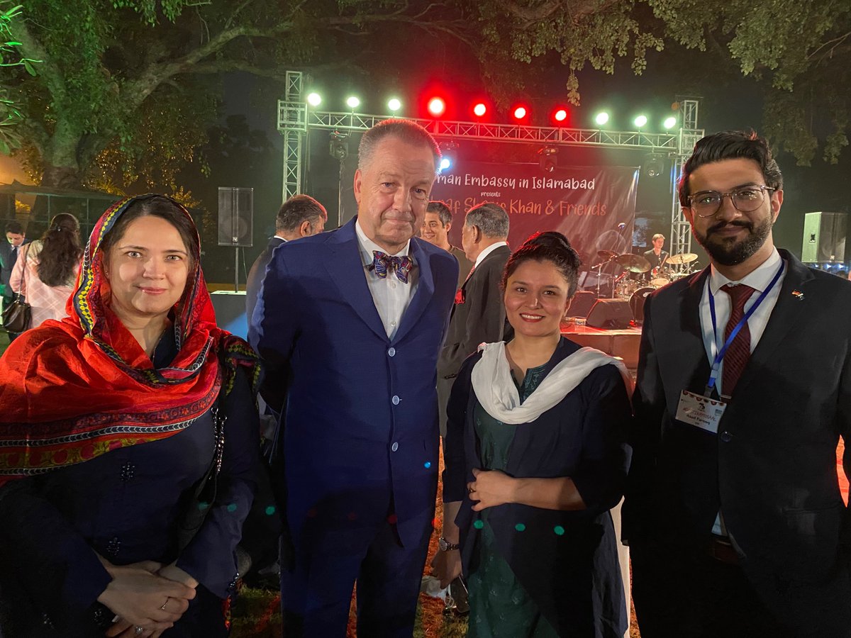 KfW_Islamabad's tweet photo. Evening filled with food, laughter, and amazing music
#DostiKay70Saal #GermanDays
@GermanyinKHI
@GermanyinPAK https://t.co/cYW44uKhWS