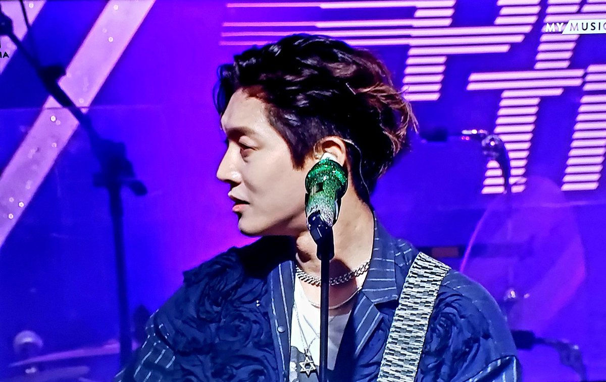 crandelltc's tweet photo. What a journey it has been with you @khj_heneciatwt. You certainly conveyed the messages of hope, love, comfort. Thank you for giving us something to look forward to for 7 months. It's sad that it has come to an end but you deserve a much-needed rest.💝
#PrismTimeViolet https://t.co/ZSLX0HkgCd