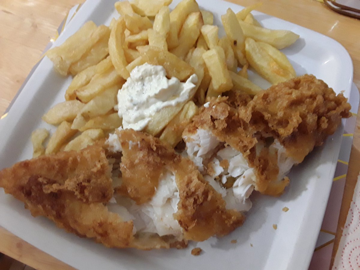 lynnett44's tweet photo. Cod and chips from Marino's tonight yum 😋 https://t.co/JUTDgzKUE2