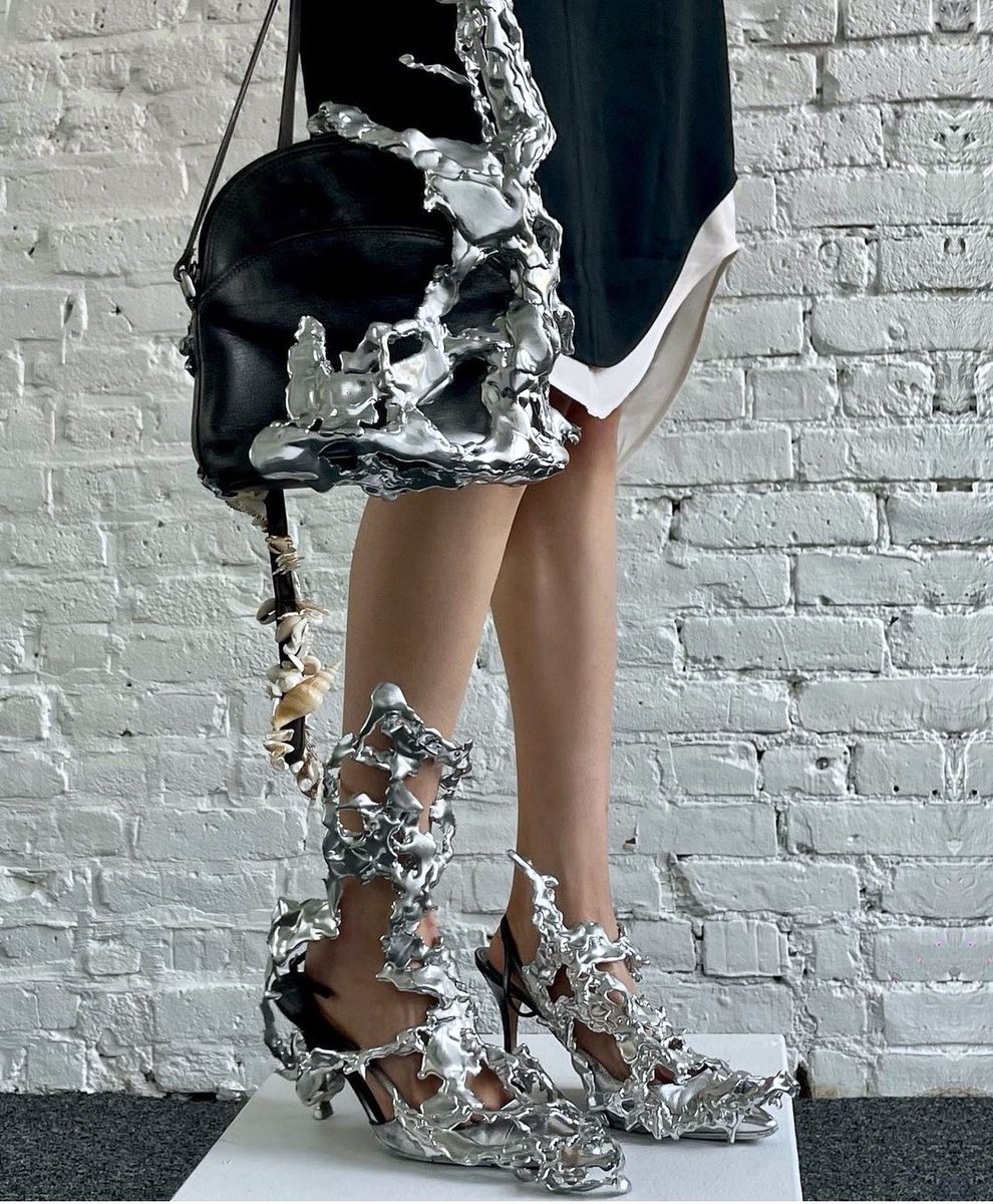 “Growing Metal” Shoes and Bag by WeiRan.