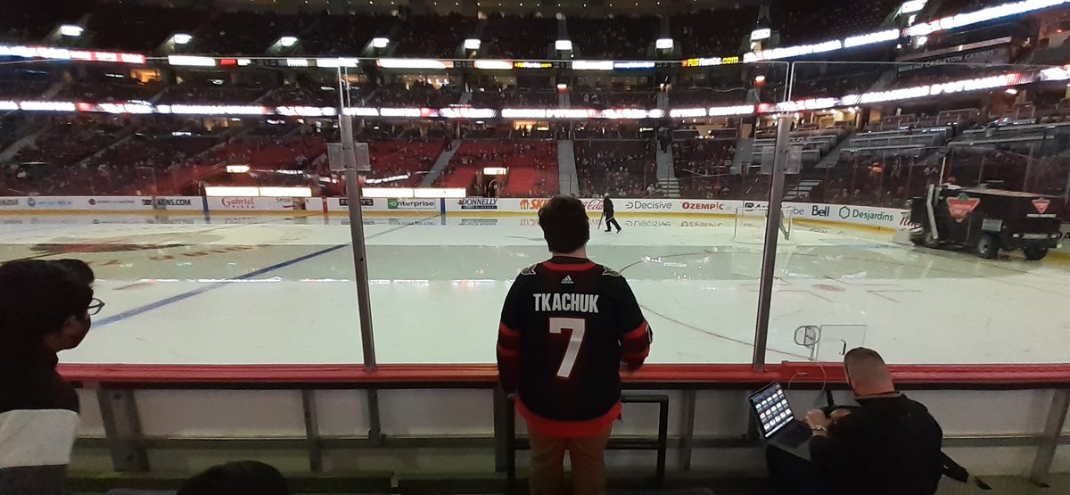 drawaerdna's tweet photo. @facesottawa New jersey, seats at glass. One happy #sensfan @Senators #GoSensGo https://t.co/yBdOgVPBEj