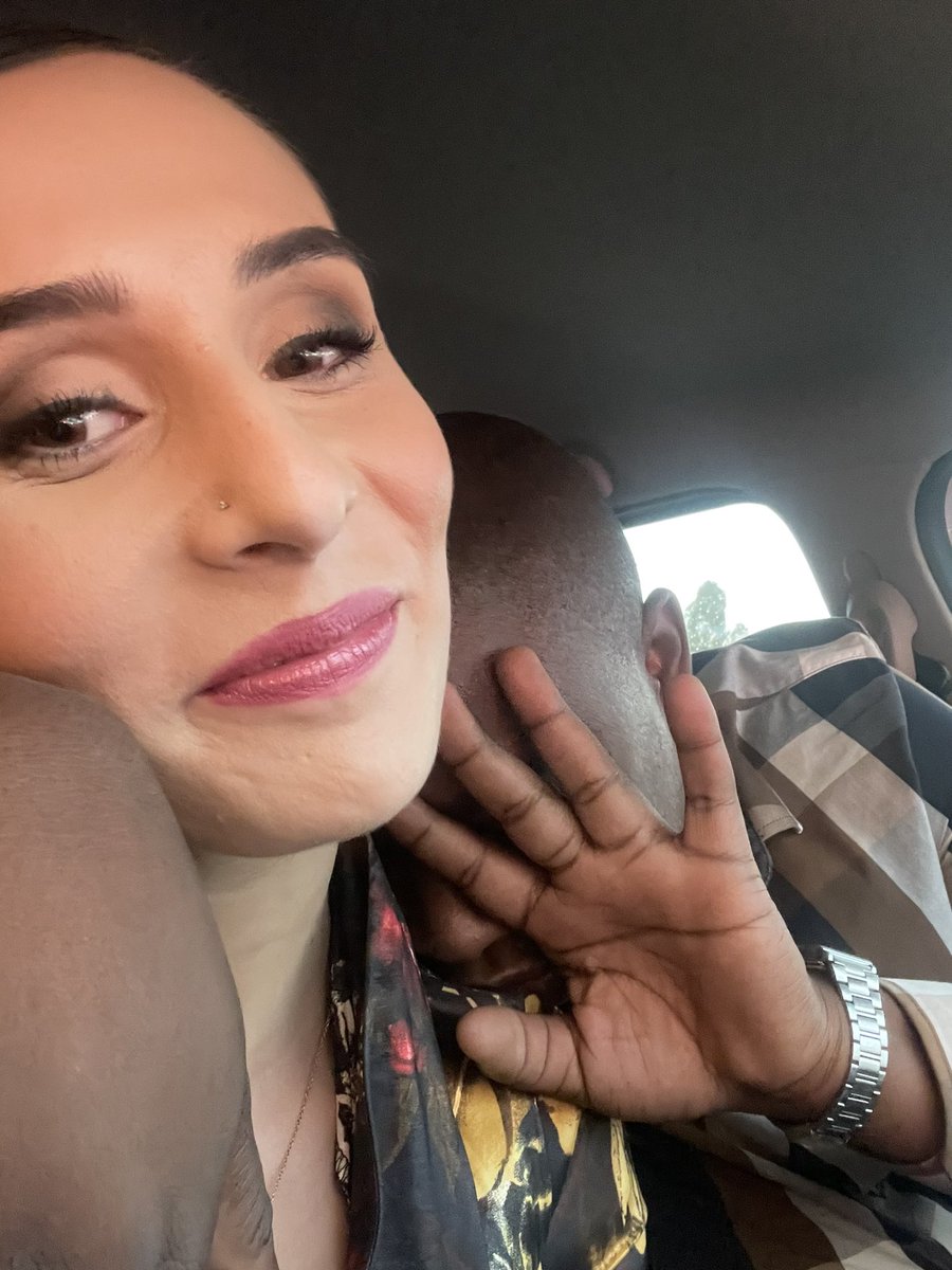 HeidiGiokos's tweet image. Look who is back. And very exhausted. We both so tired 🤣❤️💫 @LindokuhlXulu1