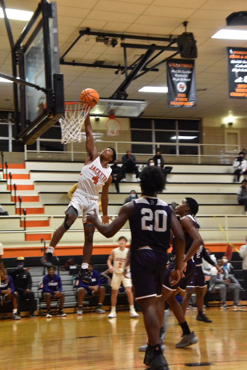 McTHoops's tweet photo. We're Braden Turner (@BradenT2022) days from the start of the season with the RE/MAX of Orange Beach @McGillToolen Tip-Off Tournament.
#AllOut
#WhoAreWeMcT
#sharoneliterealestate
#eliterealestatesolutions
#sharonlynn
#rltr1
#realtor4u
#remaxoforangebeach. https://t.co/oAQjimQrFj