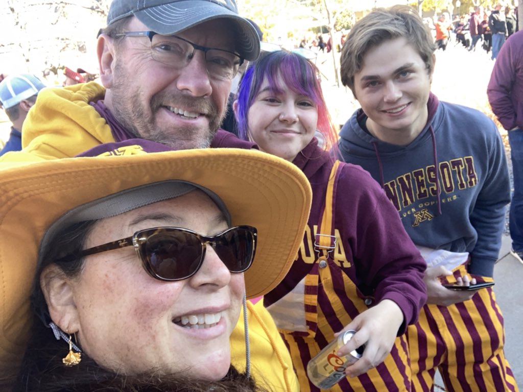 GO GOPHERS! #GopherGameDay