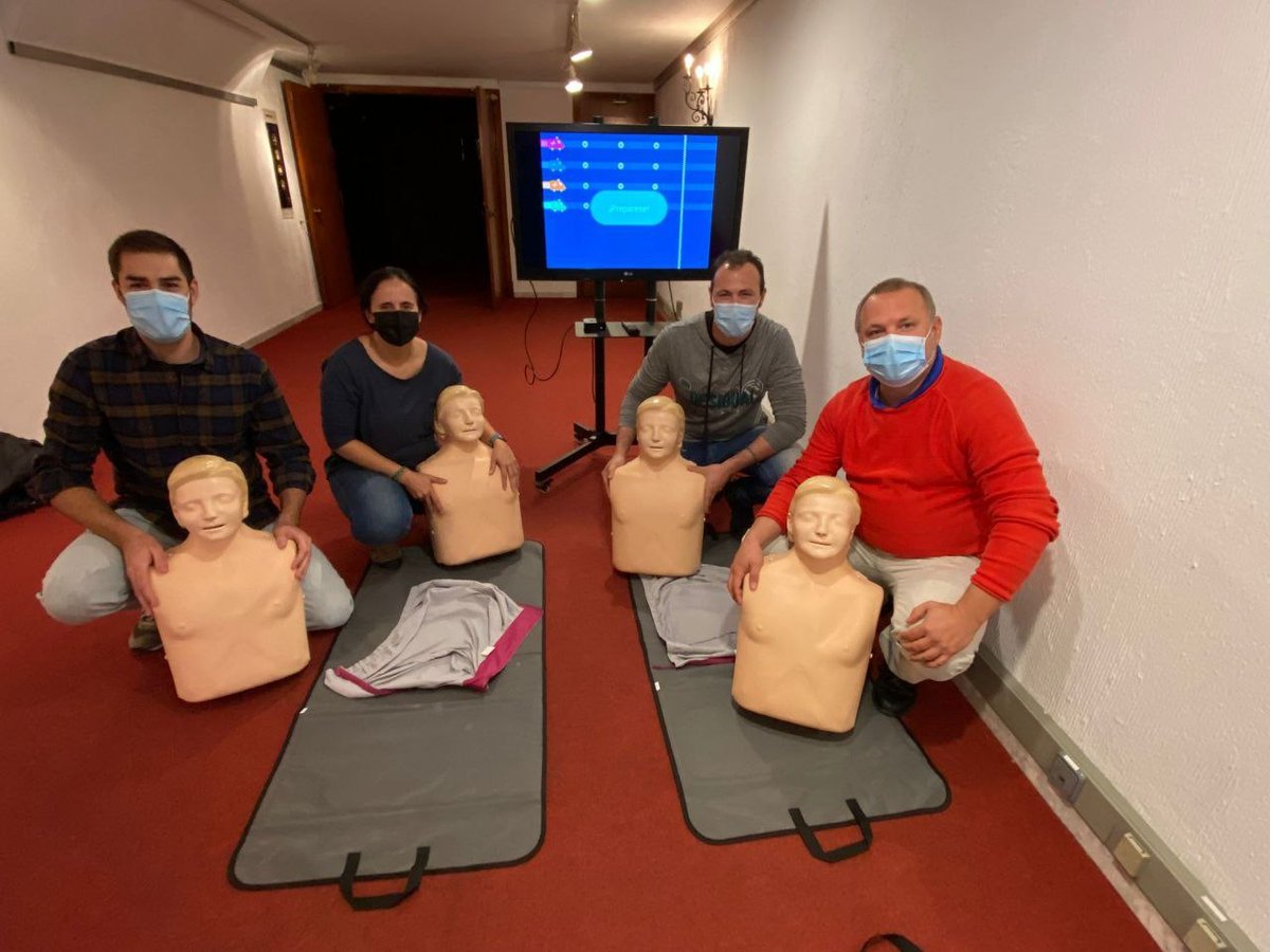 Los días 5 y 6 se celebra en Palma de Mallorca el Congreso del #CERCP <a href="/ConsEspRCP/">Consejo Español RCP</a>

<a href="/SAMUR_PC/">SAMUR-Protección Civil</a> acude con 31 comunicaciones y 2 ponencias, siendo el servicio con más producción científica del congreso y además, finalistas en campeonato de RCP👐🏻💓.