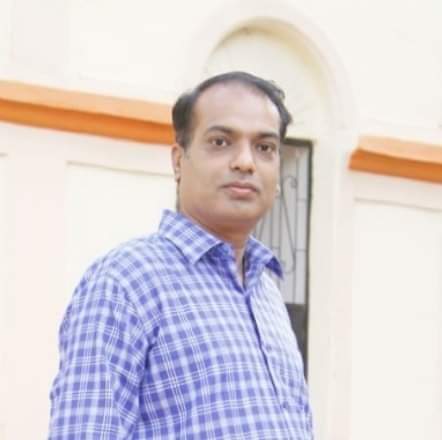 आज मेरा चयन शासकीय सेवा में उच्च माध्यमिक शिक्षक ( व्याख्याता ) पद में भौतिक शास्त्र विषय हेतु शासकीय कन्या उच्चतर माध्यमिक विद्यालय सोनकच्छ में हुआ। एक लंबे संघर्ष का प्रतिफल मिला । सभी शुभचिंतको का हृदय की गहराई से धन्यवाद