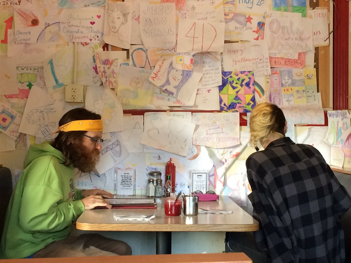 ThorstenHans's tweet photo. 7 years ago. 

🤯 one of the best breakfast locations in Seattle #BethsCafe because 

11 egg omletts are for wussies

Missing the evergreen state 😭🇺🇸 https://t.co/KId9NmLyZY