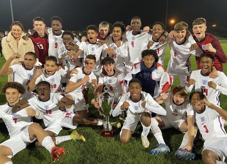 Elland Back Ellandback1 Twitter