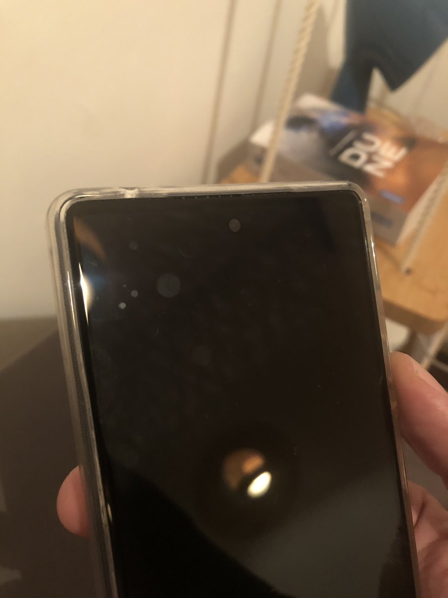 Vanmig's tweet photo. @madebygoogle No, there's no screen protector and it looks like grease stain but it's perfectly round and impossible to remove. I have more than 10 spots on my screen since this morning... https://t.co/GLHoZIx6Co