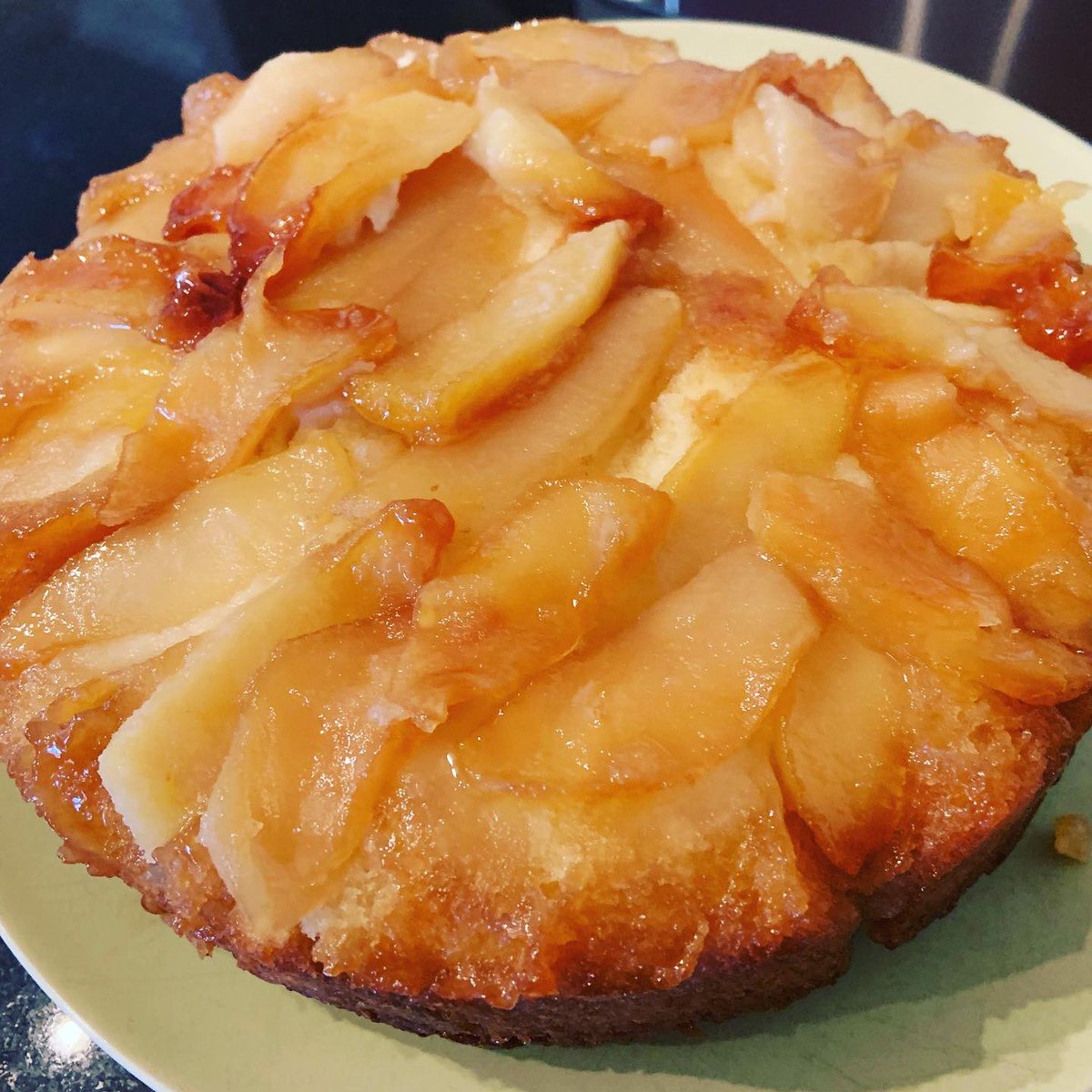 gema_zamarro's tweet photo. My Saturday creation: Apple upside down cake. Now let’s get all those @aefpweb proposals submitted! #AEFPeats https://t.co/0kaWiqy1gR