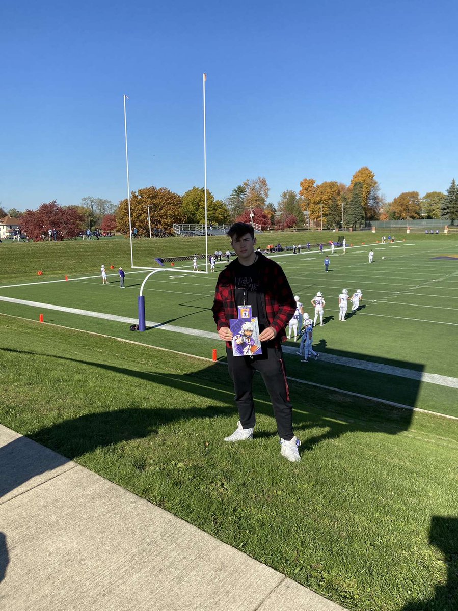 Thank you for the great visit at Knox College! <a href="/KnoxCollegeFB/">Knox Football</a> <a href="/CoachDomParello/">Dom Parello ‘19</a>