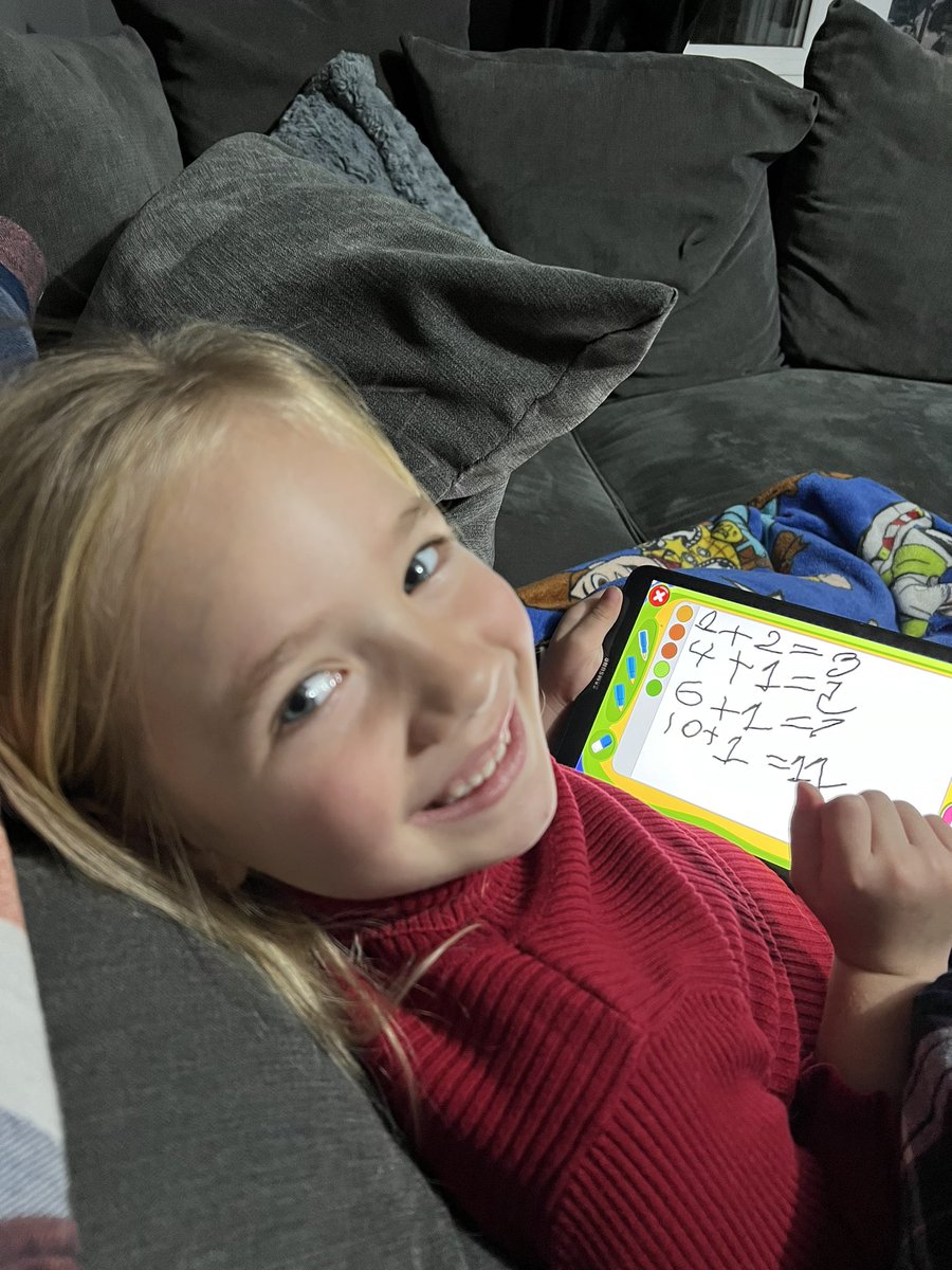 FrancescaKerr18's tweet photo. Time for a little maths practice before watching the fireworks 🎆 🎇 @GoresbrookSc https://t.co/biNecNWYa3