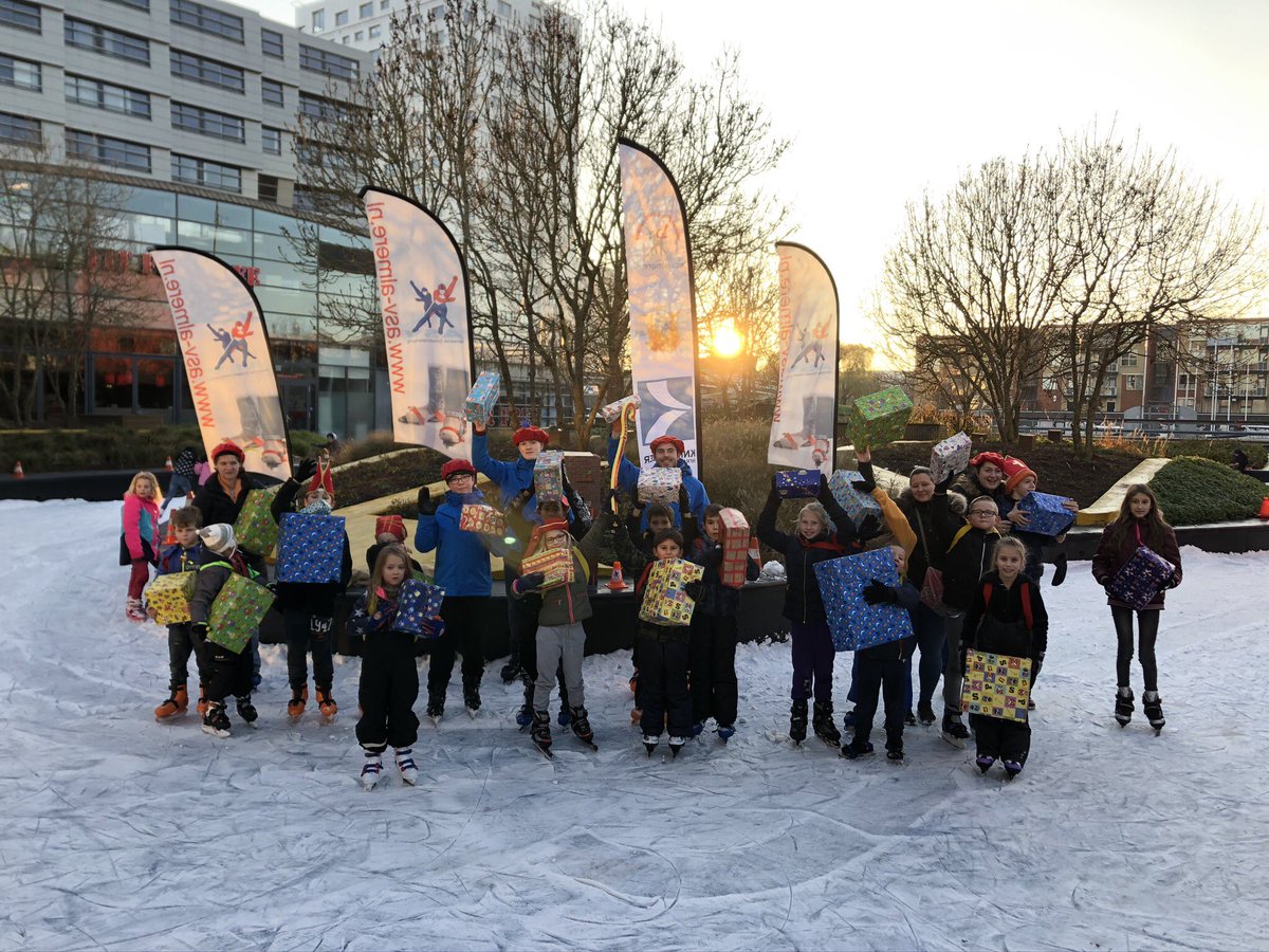 Wij krijgen al weer vragen binnen over de ijsbaan. Deze is nu echter nog NIET geopend.

Wij hopen dat er vanaf begin december weer ijs zal liggen,ijs en weder dienende. 🙏

Zodra dit het geval is zullen wij dat zsm melden op deze Facebook pagina:

facebook.com/winterplaygrou…